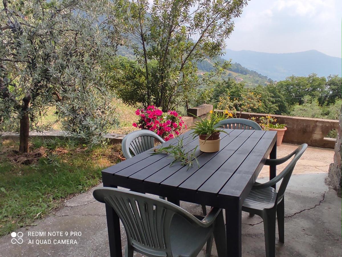Casadolcelago Marone Villa Con Giardino Vista Lago Private Parking Luaran gambar