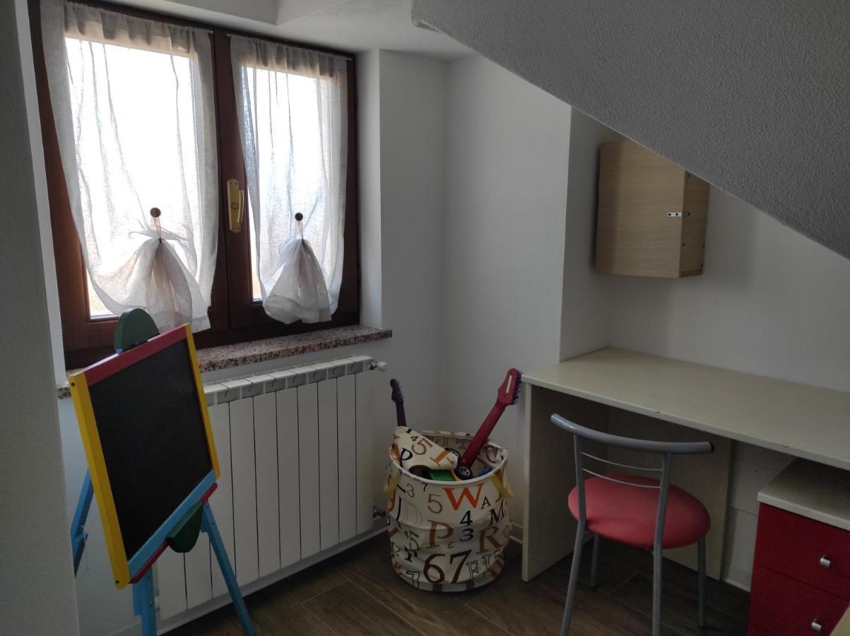 Casadolcelago Marone Villa Con Giardino Vista Lago Private Parking Luaran gambar