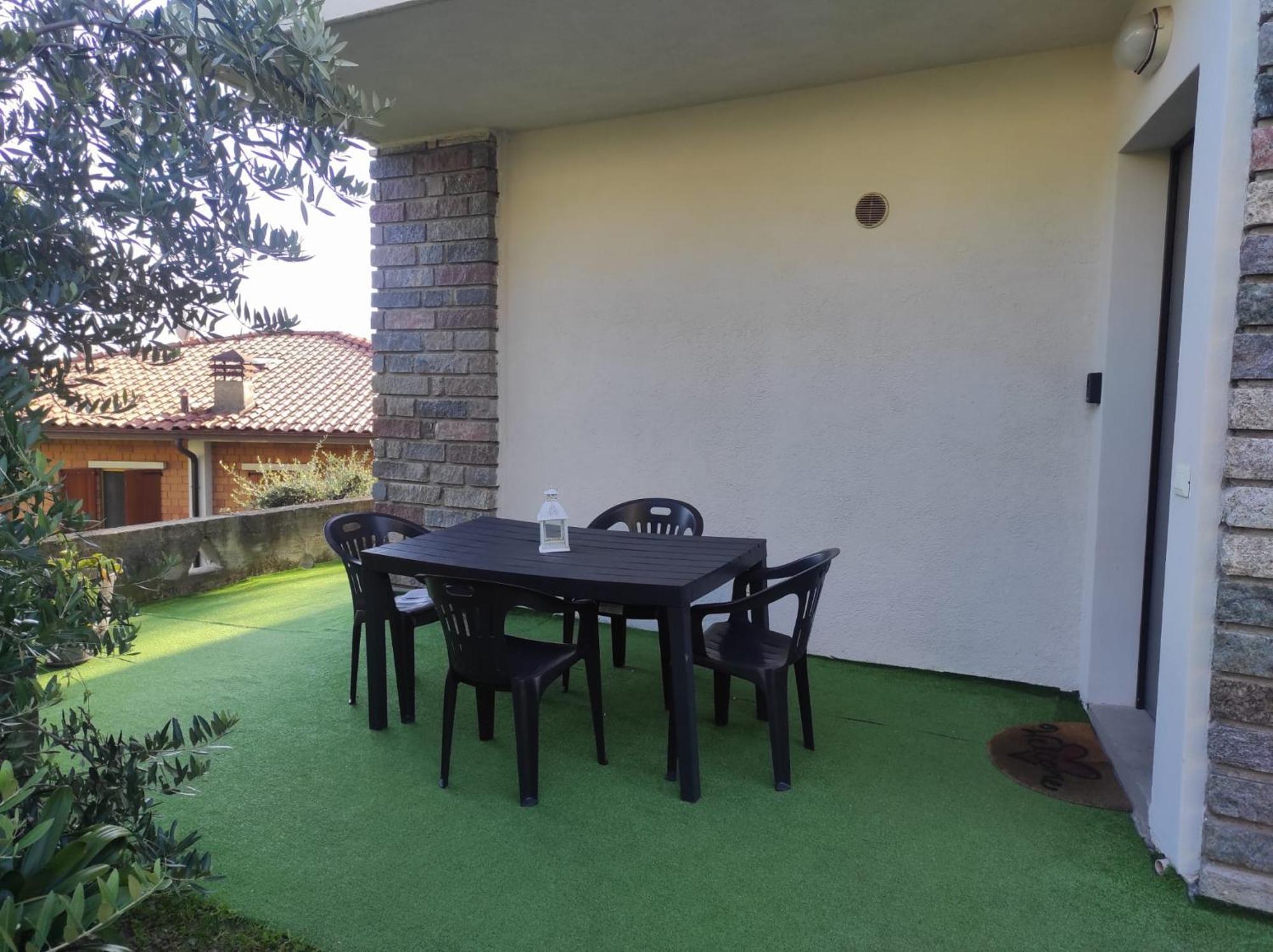 Casadolcelago Marone Villa Con Giardino Vista Lago Private Parking Luaran gambar